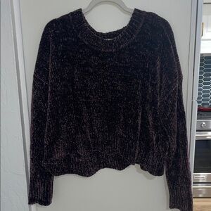 La Hearts Plum Chenille Cropped Long Sleeve Sweater | M